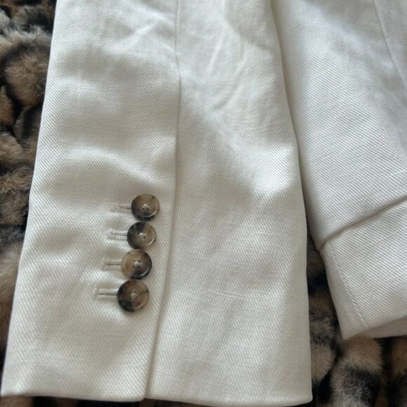 Wilfred Linen Twill Double-Breasted Remie Blazer - Picture 5 of 9